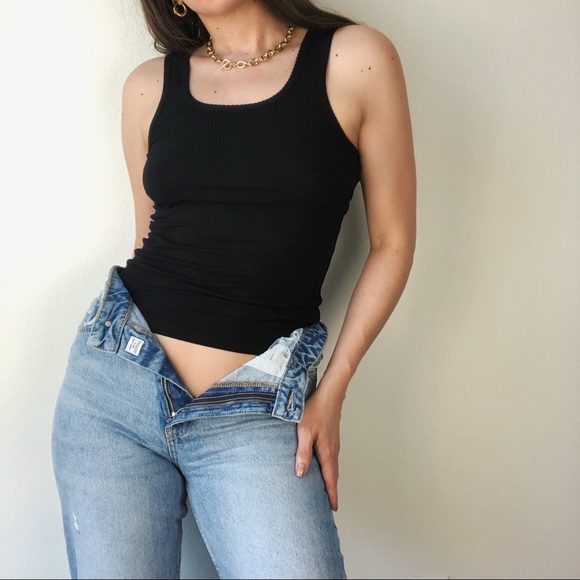 Last One S✨ PACK 4 Essential luxe tank top - Picture 2 of 8